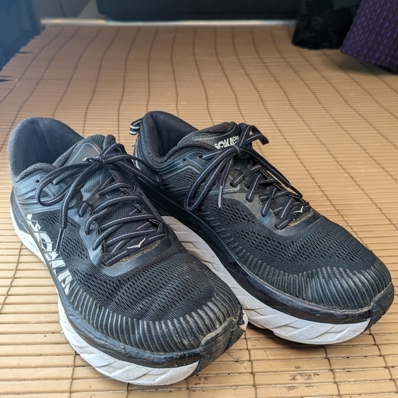 Hoka One One Bondi 7 Running Shoes, Black, Men\'s 9.5 M